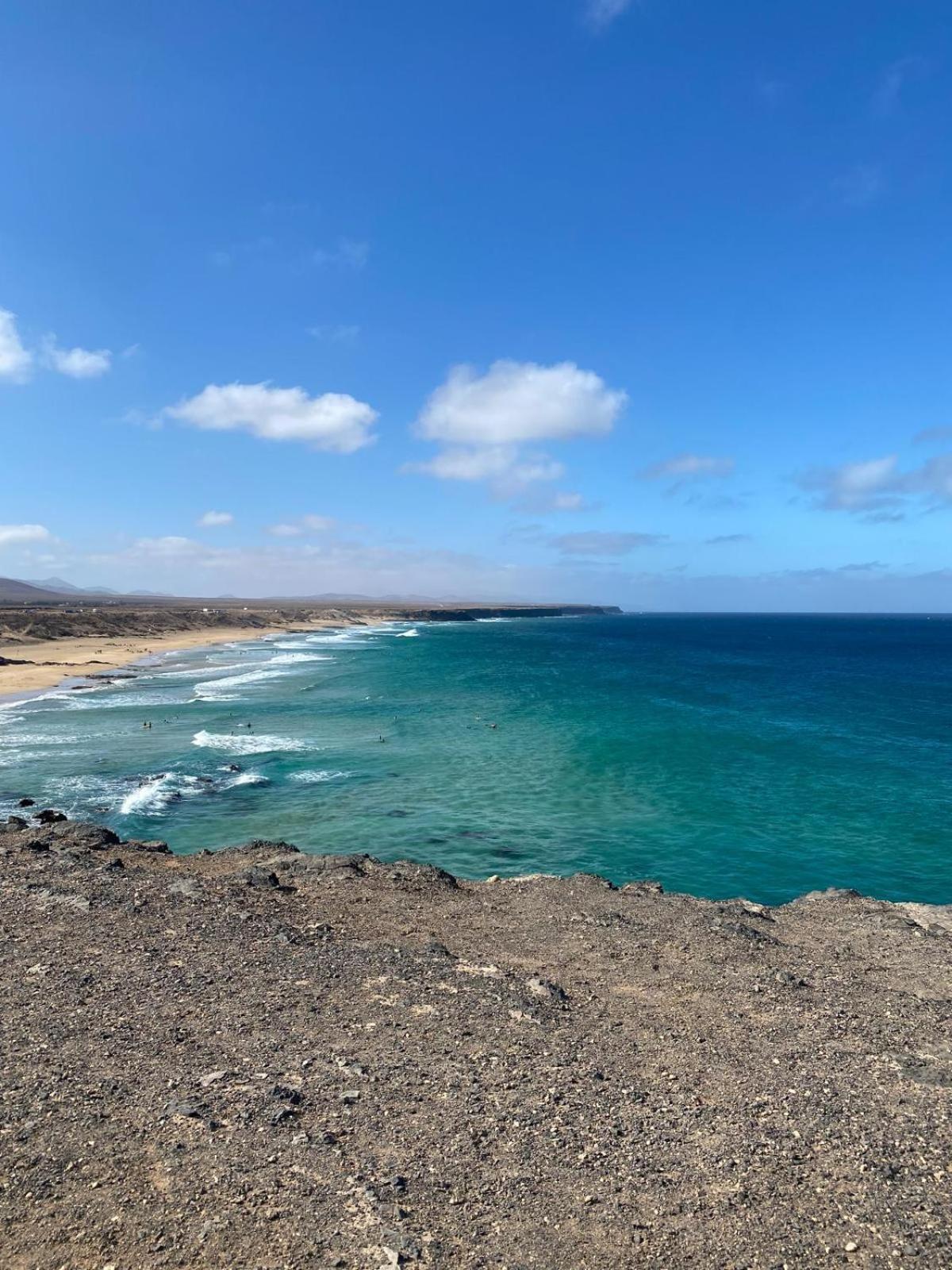 Cotillo 외부 사진
